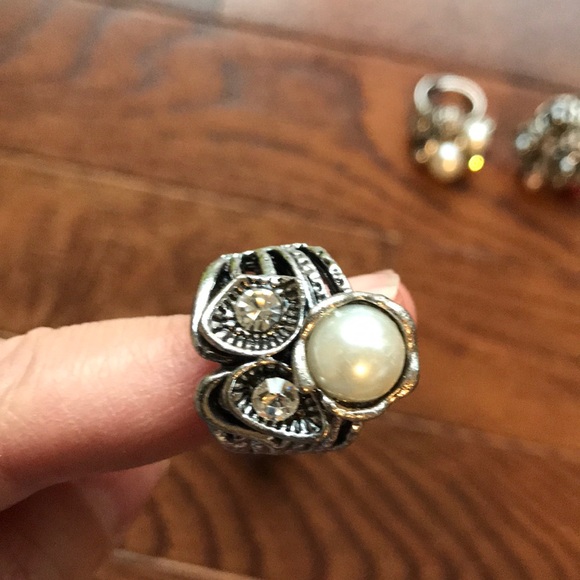 Adjustable Rings - Picture 4 of 7